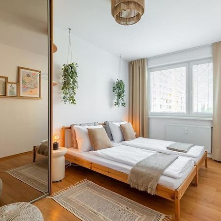 Duna Retreat: City Serenity Bratislava Dış mekan fotoğraf