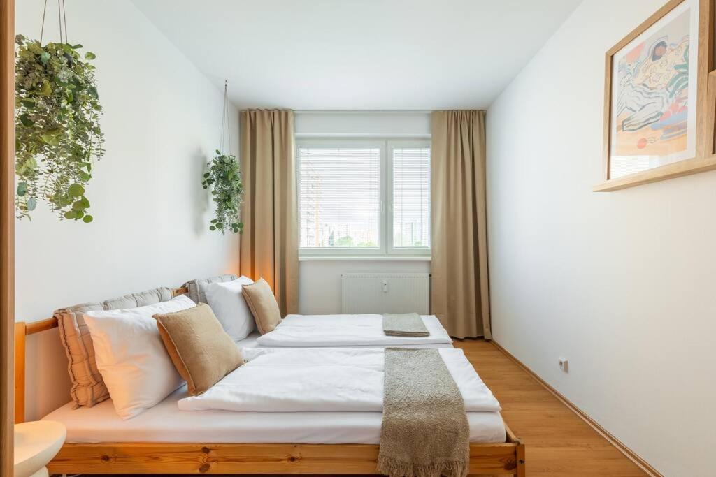 Duna Retreat: City Serenity Bratislava Dış mekan fotoğraf