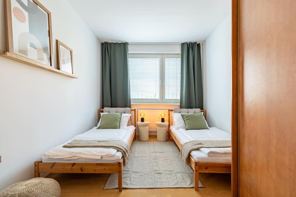 Duna Retreat: City Serenity Bratislava Dış mekan fotoğraf